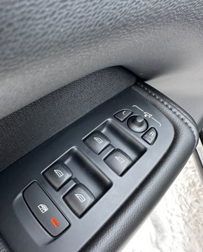 Volvo XC60 II Crossover D3 150KM 2019 Volvo XC 60 Niemcy,Navi.Ledy,Grzane Fotele 2.0 Diesel 150KM, zdjęcie 8