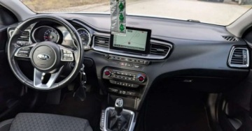 Kia Ceed III Kombi 1.4 T-GDi 140KM 2019 Kia Ceed 1.4Turbo140KMSerwis 75tys 1.4 Benzyna 140KM, zdjęcie 23