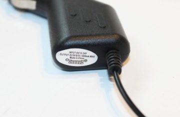 Автомобильное зарядное устройство MiniUsb 12-24V 5V 1A