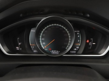 Volvo V40 II 2019 Volvo V40 Momentum navi PDC tempomat LED, zdjęcie 21