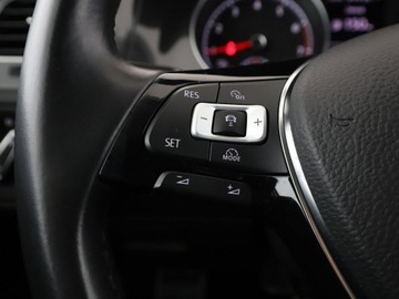 Volkswagen Golf VII Variant Facelifting 1.5 TSI ACT 150KM 2018 Volkswagen Golf automat 150KM R-Line PDC, zdjęcie 29