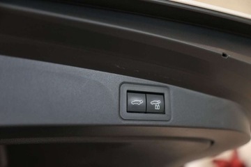 Toyota Corolla XII TS Kombi Facelifting 2.0 Hybrid Dynamic Force 196KM 2024 Toyota Corolla 2.0 Hybrid Style 2.0 Hybryda 197KM, zdjęcie 34