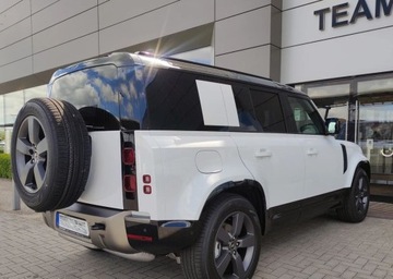 Land Rover Defender IV (L663) 2025 Land Rover Defender MY25 3.0D I6 250 PS AWD Auto X-Dynamic HSE 110 3.0, zdjęcie 10