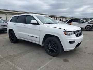Jeep Grand Cherokee IV 2021 Jeep Grand Cherokee Laredo 2021 3.6l 3.6 Benzyna 293KM, zdjęcie 4