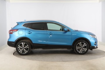 Nissan Qashqai II Crossover Facelifting 1.3 DIG-T  160KM 2019 Nissan Qashqai 1.3 DIG-T, Salon Polska, zdjęcie 5