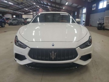 Maserati Ghibli III 2022 Maserati Ghibli Modena 2022 3.0l 3.0 Benzyna 424KM, zdjęcie 5