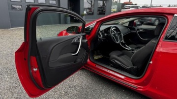 Opel Astra J Hatchback 5d 1.4 Turbo ECOTEC 140KM 2012 Opel Astra GTC, Udok. przebieg GWARANCJA 1.4 Benzyna 140KM, zdjęcie 17