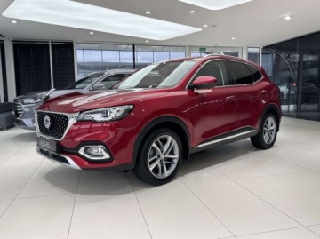 MG 2021 MG EHS Luxury Plug-in Hybrid Panorama Ambiente Kamera 360 CarPlay