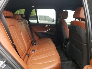 BMW X5 G05 2021 BMW X5 M50i 2021 4.4l 4.4 Benzyna 523KM, zdjęcie 11