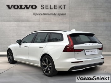 Volvo V60 II  Kombi Facelifting 2.0 B4 B 197KM 2025 Volvo V60 V60 B4 B Plus Dark, Pakiet climate, Harm, zdjęcie 3