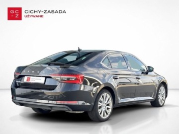 Skoda Superb III Liftback Facelifting 2.0 TSI 190KM 2023 Skoda Superb SalonPL 190KM TSI DSG Style Matrix Navi Kessy El.Fotel 18 VA, zdjęcie 4