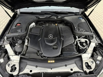 Mercedes Klasa E W213 Limuzyna Facelifting 2.9 E400d 330KM 2021 Mercedes E 400 3,0 Diesel*AMG-Line*, zdjęcie 39