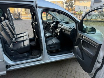 Volkswagen Caddy IV Kombi Maxi 2.0 TDI SCR BlueMotion Technology 102KM 2018 Volkswagen Caddy niepełnosprawnych Rampa inwalida, zdjęcie 22