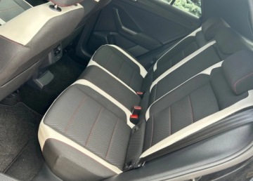 Volkswagen T-Roc I SUV 2.0 TDI 150KM 2018 Volkswagen T-Roc 2.0 TDI SCR 4MOTION DSG Sport, zdjęcie 2