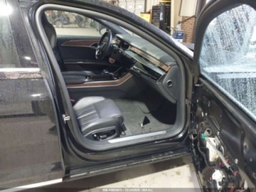 Audi A8 D5 2019 Audi A8 L 55 2019 3.0 Benzyna 335KM, zdjęcie 10