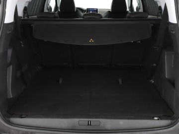 Peugeot 5008 II Crossover 1.5 BlueHDI 130KM 2017 Peugeot 5008 1.5 HDi Allure 7os Navi Tempomat, zdjęcie 19