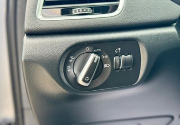 Audi Q3 I SUV Facelifting 1.4 TFSI cylinder on demand 150KM 2018 Audi Q3 1.4T 150KM S-Tronic Sline VAT23 Navi PDC Climatronic Drive Select, zdjęcie 20