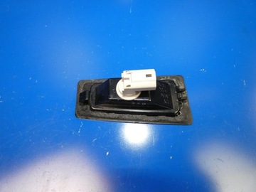 MAZDA 3 III BM 13- LAMPA TABULKY SPZ