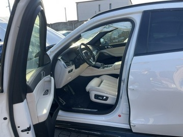 BMW X6 G06 SUV 3.0 30d 286KM 2022 BMW X6 Mpakiet Xdrive Skóra Pamięć Kamery360, zdjęcie 4