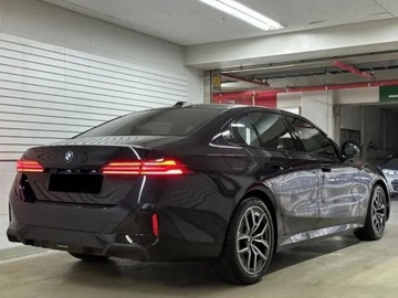 BMW Seria 5 G90-91 Touring 2.0 520d 197KM 2025 BMW Seria 5 520d xDrive Sport Sedan 2.0 (197KM) 2025, zdjęcie 2