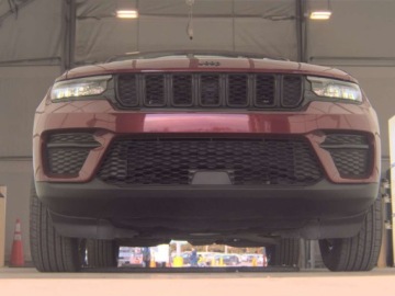 Jeep Grand Cherokee V 2024 Jeep Grand Cherokee Altitude 2024 3.6 Benzyna 293KM, zdjęcie 9