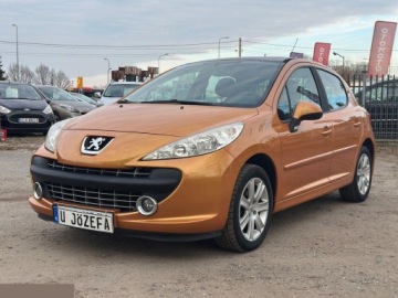 Peugeot 207 Hatchback 5d 1.6 VTi 120KM 2007 Peugeot 207 120 VTi Sport 120KM 2007r