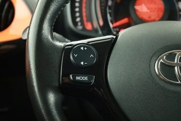 Toyota Aygo II Hatchback 3d Facelifting 1.0 VVT-i 72KM 2019 Toyota Aygo 1.0 VVT-i, Salon Polska, Serwis ASO, zdjęcie 14