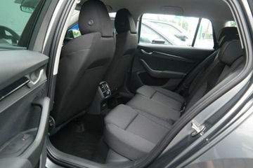 Skoda Octavia IV Liftback 1.5 TSI EVO 150KM 2025 Škoda Octavia Skoda Octavia Edition130 Essence, zdjęcie 21