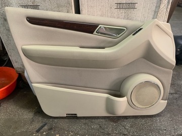 MERCEDES B KLASA W245 BOCZEK TAPICERKA DRZWI BEŻ