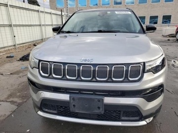Jeep Compass II 2022 Jeep Compass 2022, 2.4L, 4x4, LIMITED, po gradobiciu 2.4 Benzyna 177KM, zdjęcie 1