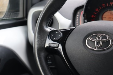 Toyota Aygo I Hatchback 5d Facelifting 1.0 VVT-i 68KM 2014 Toyota Aygo 1.0 VVT-i, Salon Polska, zdjęcie 16