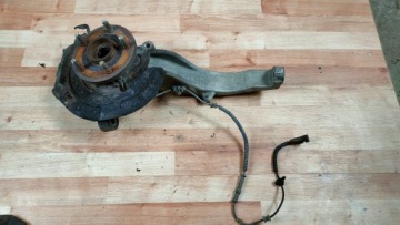 JEEP GRAND CHEROKEE WK Поворотный кулак СТУПИЦА АБС ПРАВАЯ