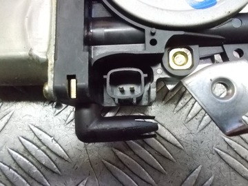 MECHANIZMUS OKNO PRAVÝ ZADNÍ NISSAN X-TRAIL T30 2.2 DCI 8073089913