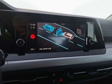 Volkswagen Golf VIII Variant 1.5 eTSI 130KM 2021 Volkswagen Golf Reflektory LED Cyfrowe zegary ACC App-Connect Lane Assist, zdjęcie 23
