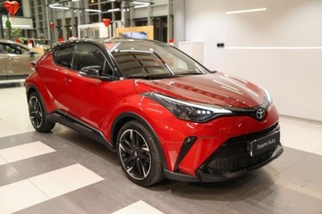 Toyota C-HR I Crossover Facelifting 1.8 Hybrid 122KM 2023 Toyota C-HR 1.8 Hybrid GPF GR Sport 1.8 Hybryda 122KM, zdjęcie 1