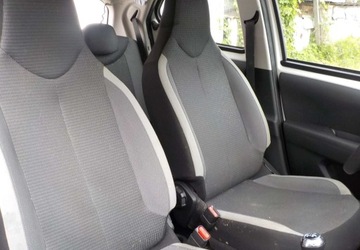 Toyota Aygo II Hatchback 3d Facelifting 1.0 VVT-i 72KM 2020 Toyota Aygo Okazja Benzyna 72KM, zdjęcie 13