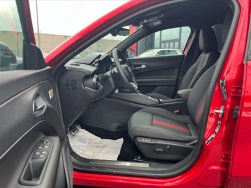 Alfa Romeo Junior SUV 1.2 Hybrid 145KM 2025 ALFA ROMEO Junior Ibrida Q4 Hatchback 1.2 (145KM) 2025, zdjęcie 4