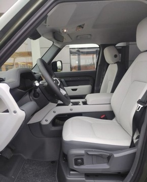 Land Rover Defender IV (L663) 2025 Land Rover Defender Defender MY25.5 3.0D I6 200 PS AWD Auto S 110 2.0 200KM, zdjęcie 1