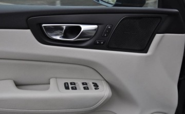 Volvo XC60 II Crossover D4 190KM 2020 Volvo XC 60 VOLVO XC60 2.0 B4 4WD 197km 2020R ACC HK DACH ORYGINAL Fa Vat23, zdjęcie 12