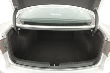 Hyundai i40 Sedan 1.7 CRDi 115KM 2012 Hyundai i40 1.7 CRDI, Klima, Tempomat, Parktronic, zdjęcie 13