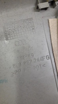 POSZYCIE SŁUPKA PRAWY SRODEK AUDI A3 8L 8L3867244F