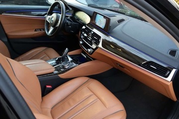 BMW Seria 5 G30-G31 Limuzyna 520d 190KM 2019 BMW Seria 5 Bezwypadek SalonPL xDrive LuxuryLine Tempomat Kamera FV, zdjęcie 9