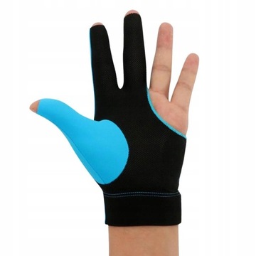 Бильярдная перчатка на левую руку.