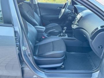 Hyundai i30 I CW Facelifting 1.4 DOHC 109KM 2012 Hyundai i30 LIFT 1.4 109KM Klima-auto 4szyby 1- reka PL Sprawdz 1.4, zdjęcie 5