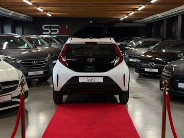 Toyota Aygo X 1.1 VVT-i 72KM 2024 Toyota Aygo X 1.0 VVTI X-Play Kamera Klimatyzacja Tempomat ACC Gwarancja S, zdjęcie 6