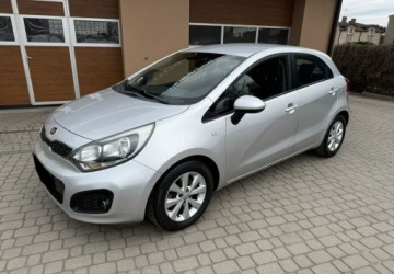 Kia Rio III Hatchback 3d 1.2 DOHC CVVT 85KM 2012 Kia Rio 1,2 85KM Klimatronik Bluetooth 1.2 Benzyna 85KM, zdjęcie 10