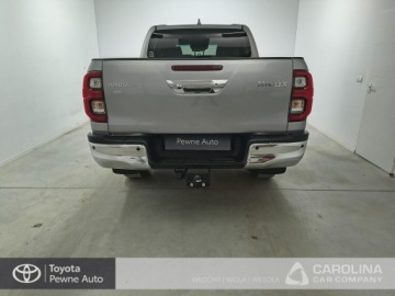 Toyota Hilux VIII Podwójna kabina Facelifting 2.8 D-4D 204KM 2023 Toyota Hilux 2.8 D-4D Double Cab SR5 4x4 2.8 D-4D, zdjęcie 22