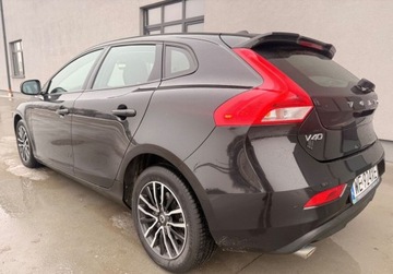 Volvo V40 II Hatchback Facelifting 2.0 D3 150KM 2019 Volvo V40 salon PL FV VAT 23 bezwypadkowy po serwisie duzy ekran, zdjęcie 3