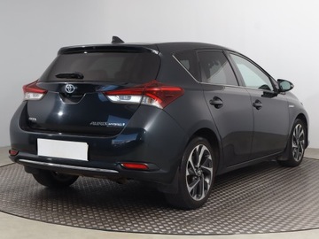 Toyota Auris II Hatchback 5d Facelifting 1.8 Hybrid 136KM 2015 Toyota Auris Hybrid, Salon Polska, Serwis ASO, zdjęcie 4