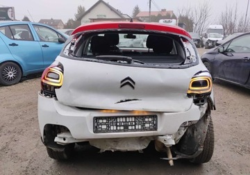 Citroen C3 III Hatchback 1.2 PureTech 82KM 2017 Citroen C3 2017r, 1.2 Benzyna. Lekko uszkodzony tyl. Jezdzi. 1.2 Benzyna, zdjęcie 17